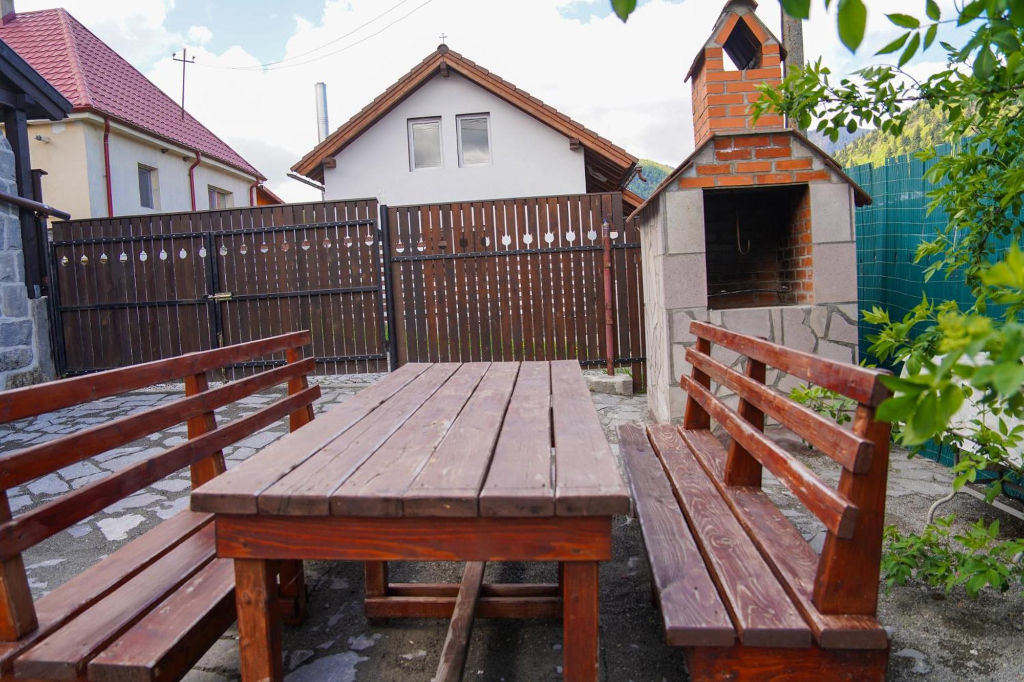 Kata - Lak BaileTusnad Exterior foto